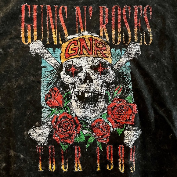 Bluenotes Gun N’ Roses Crop Top - Picture 2 of 3